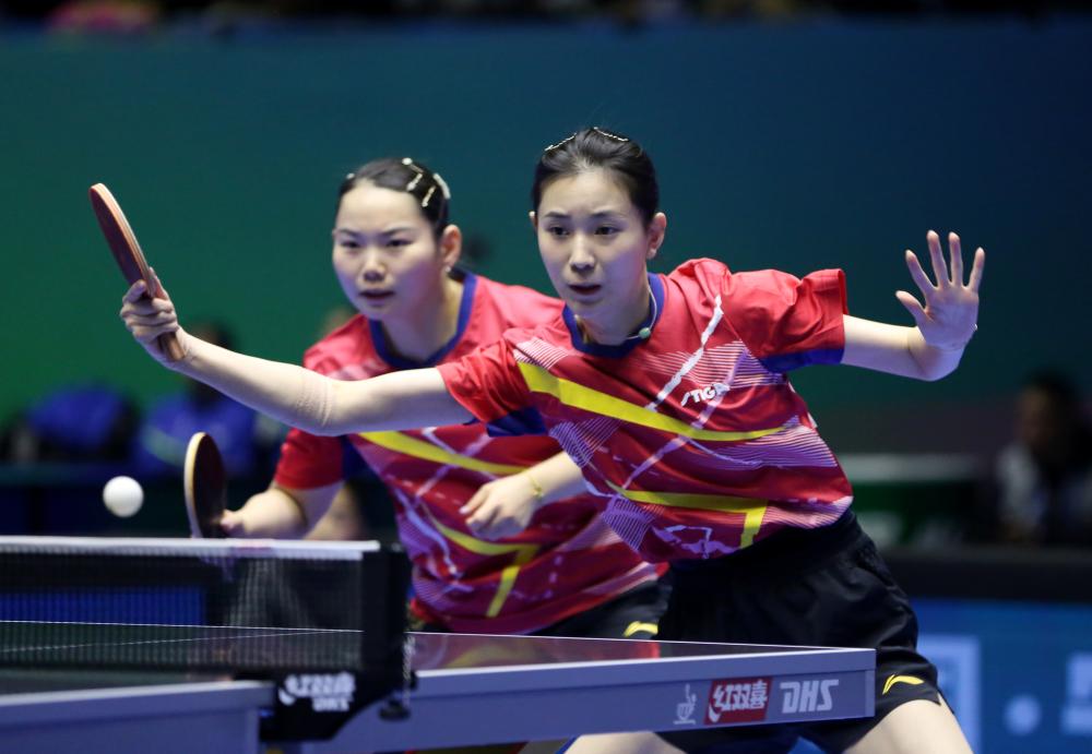 非洲杯再次爆发争议判罚，引球迷不满